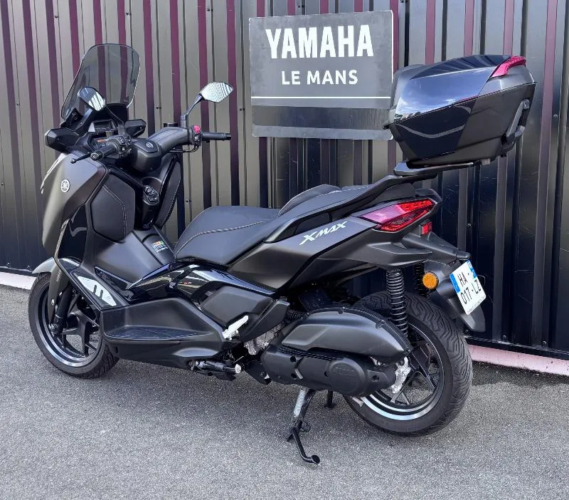 XMAX 125 TECH MAX