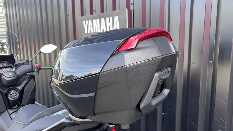 XMAX 125 TECH MAX