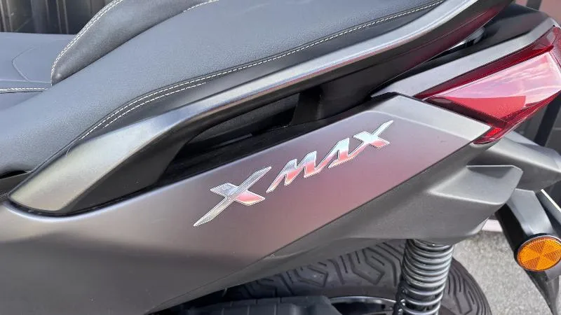 XMAX 125 TECH MAX