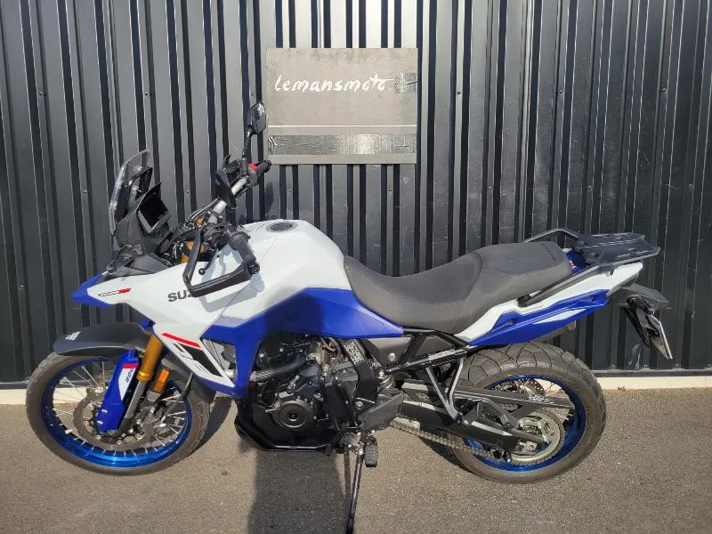 DL VSTROM 800DE
