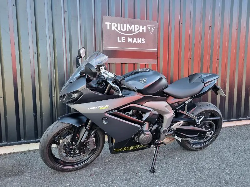 	DAYTONA 660