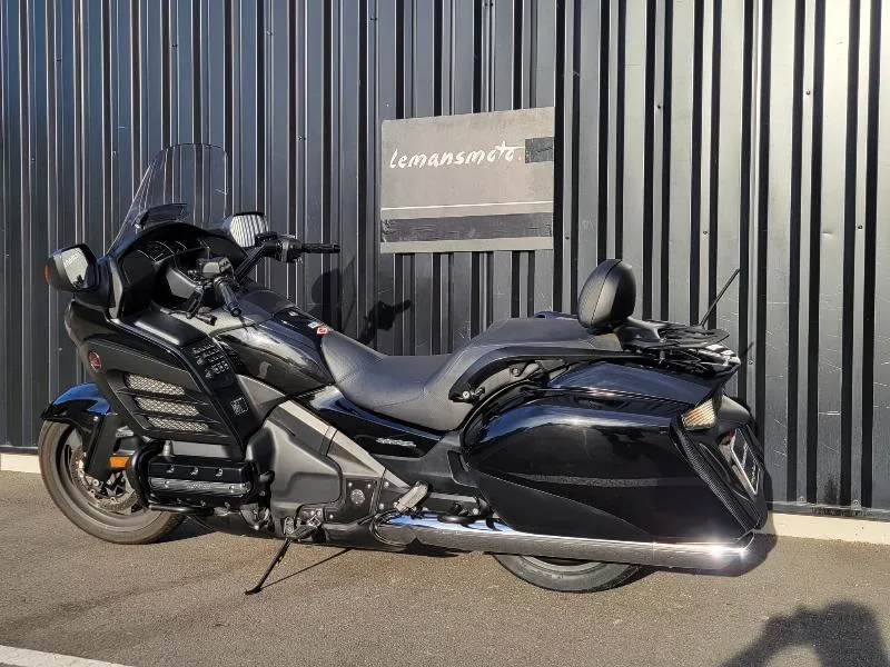 goldwing gl 1800 f6b bagger