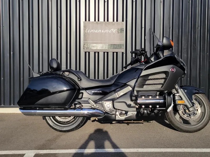 goldwing gl 1800 f6b bagger