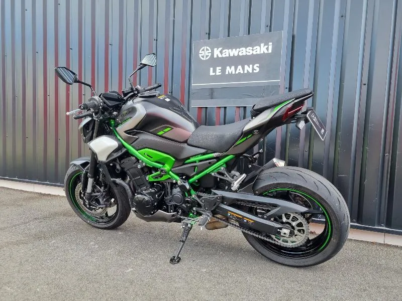 Z 900