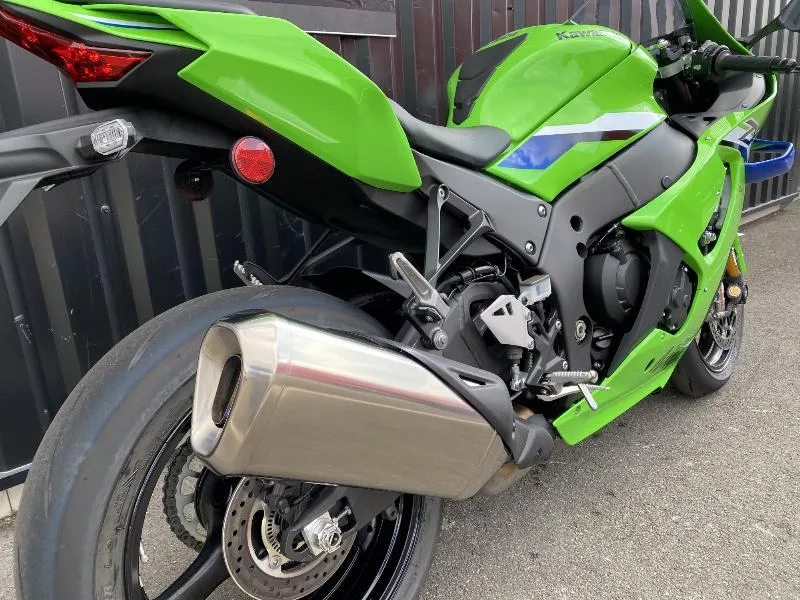 ZX10R