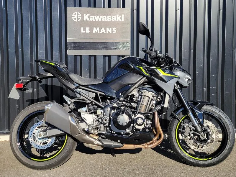 Z 900