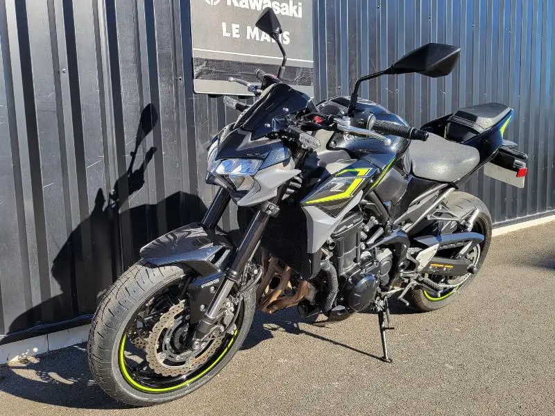 Z 900