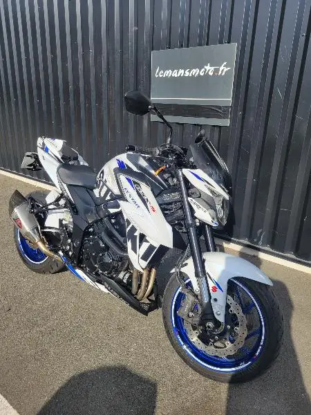 GSXS 750