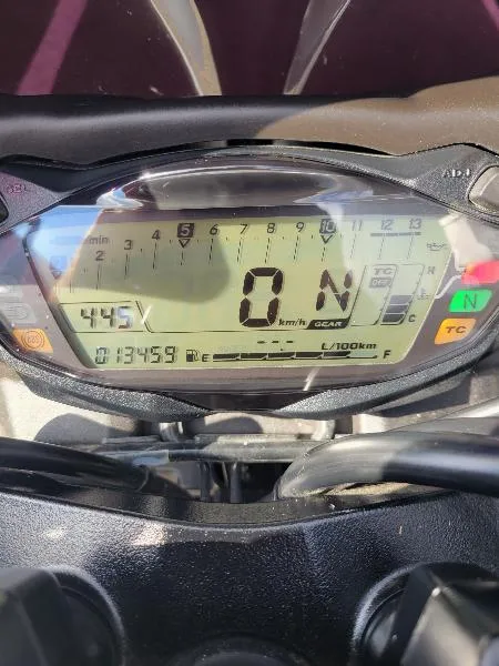 GSXS 750