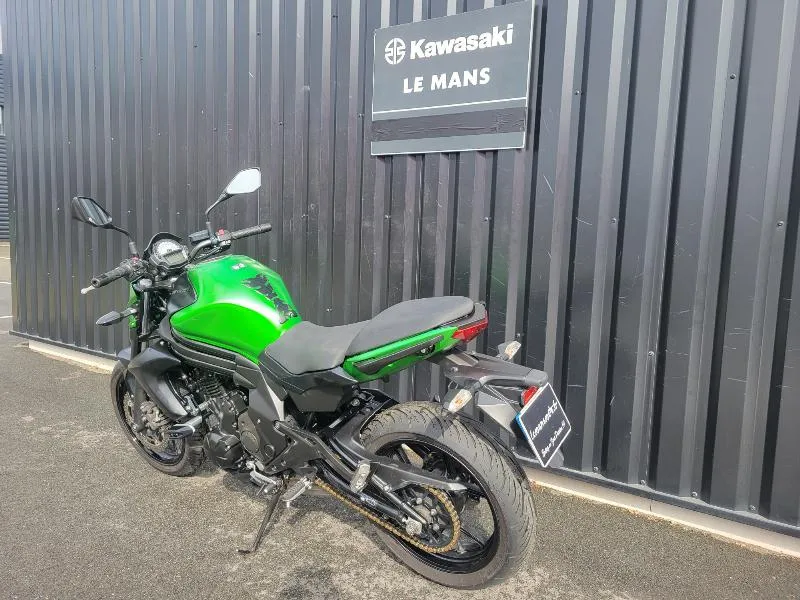 ER6 