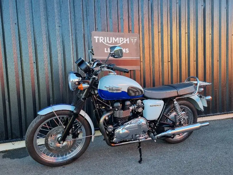 Bonneville T100