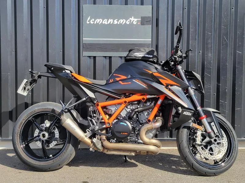 1390 SUPER DUKE R