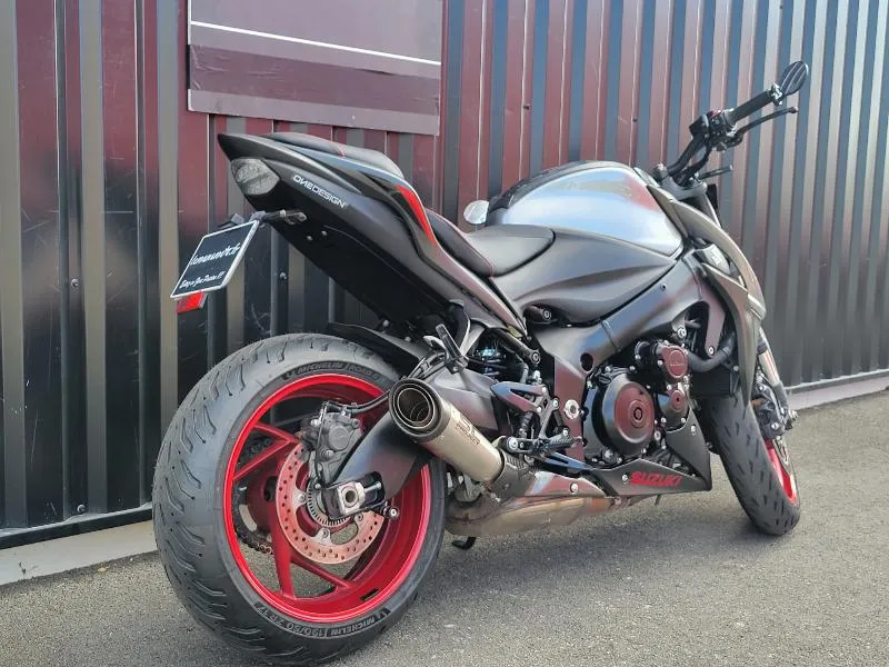 GSXS 1000