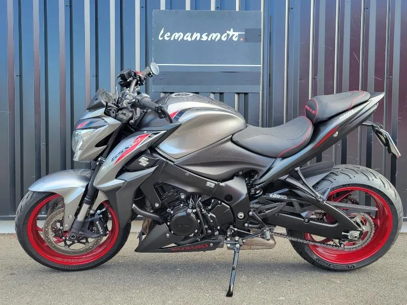 GSXS 1000