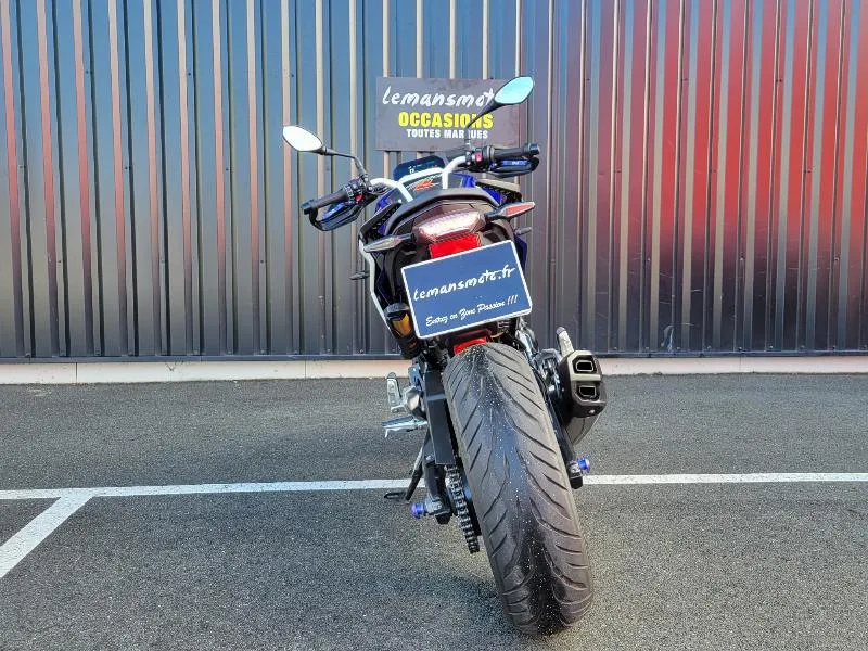 F 900 R