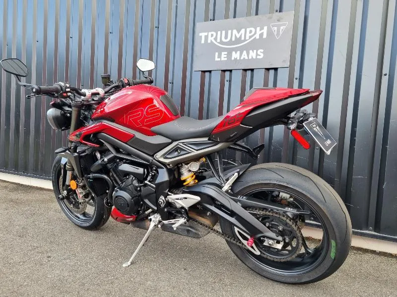 STREET TRIPLE 765 RS