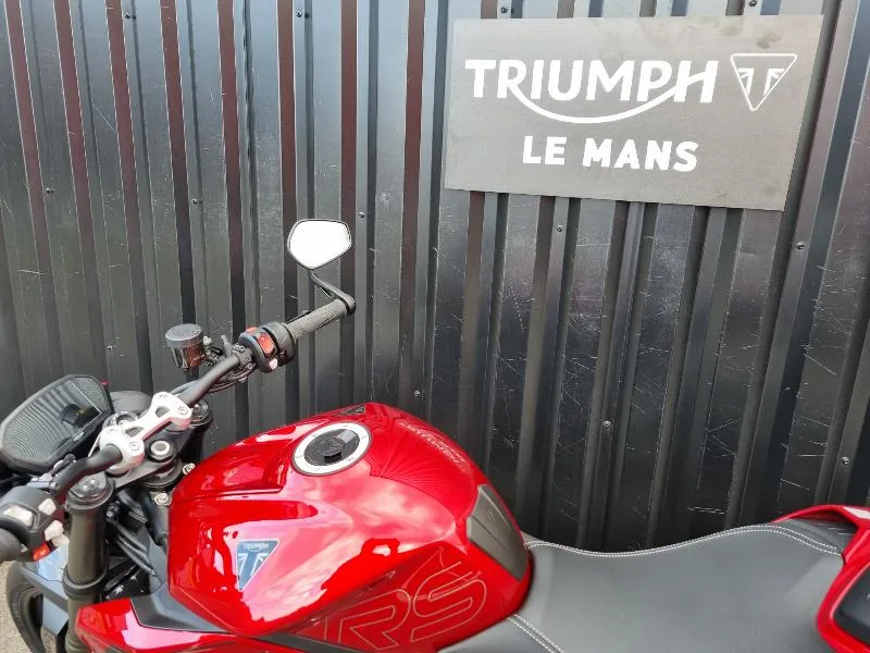 STREET TRIPLE 765 RS