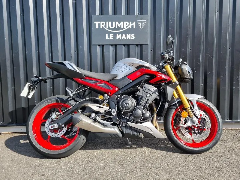 STREET TRIPLE 765 RX 2026