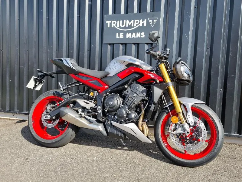 STREET TRIPLE 765 RX