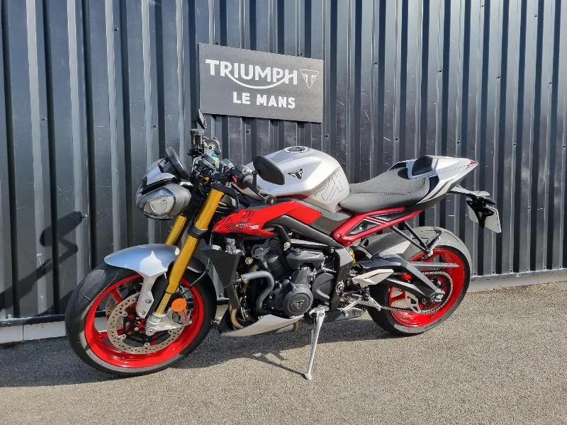 STREET TRIPLE 765 RX