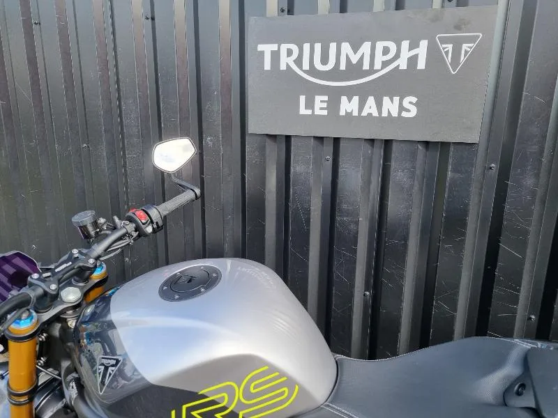 SPEED TRIPLE 1200 RS