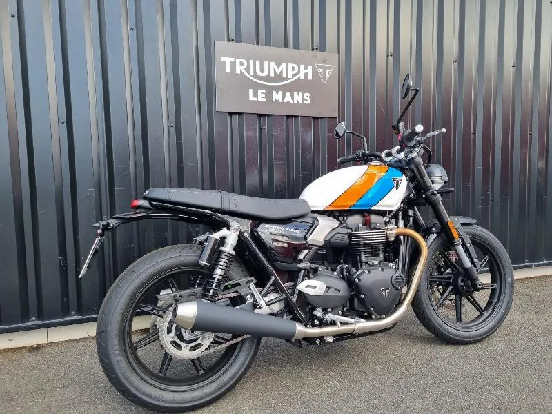 SPEED TWIN 900