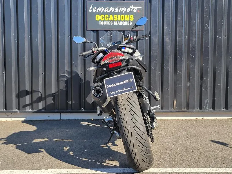 F 800 R