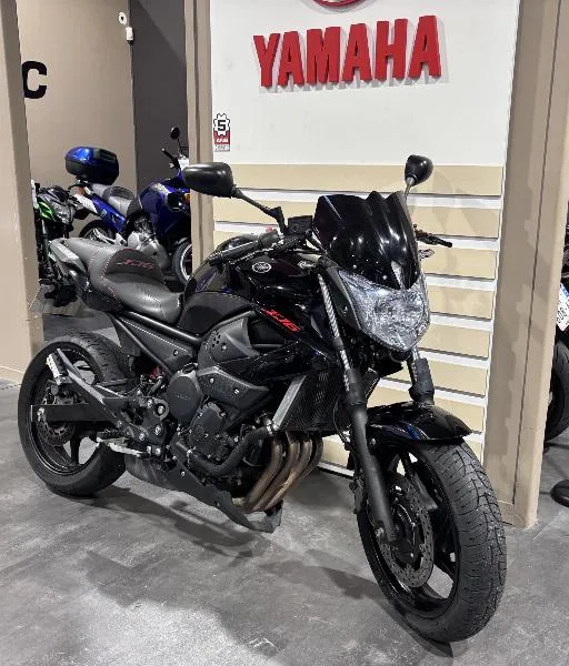 XJ6N