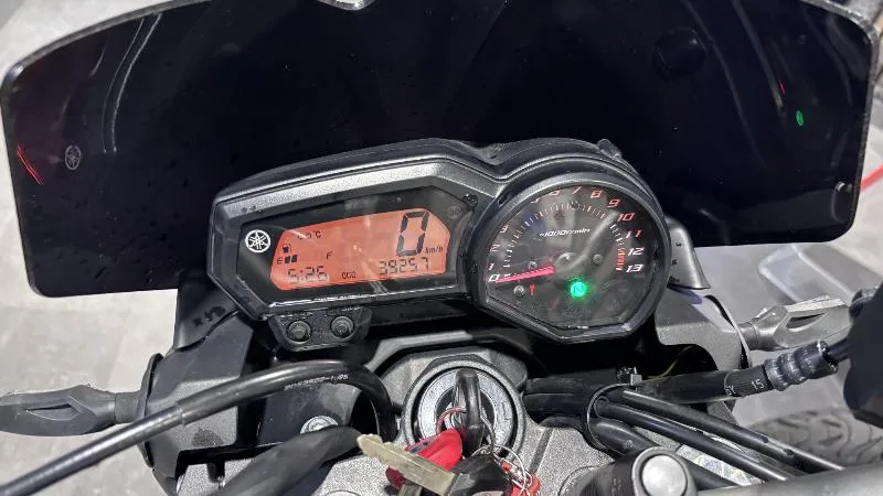 XJ6N