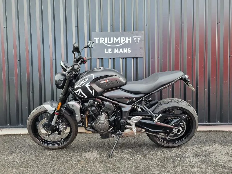 TRIDENT 660