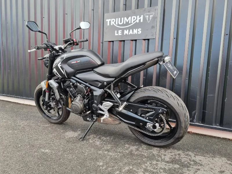 TRIDENT 660