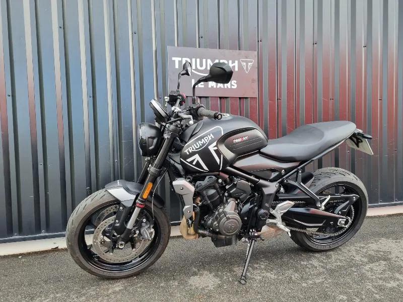 TRIDENT 660