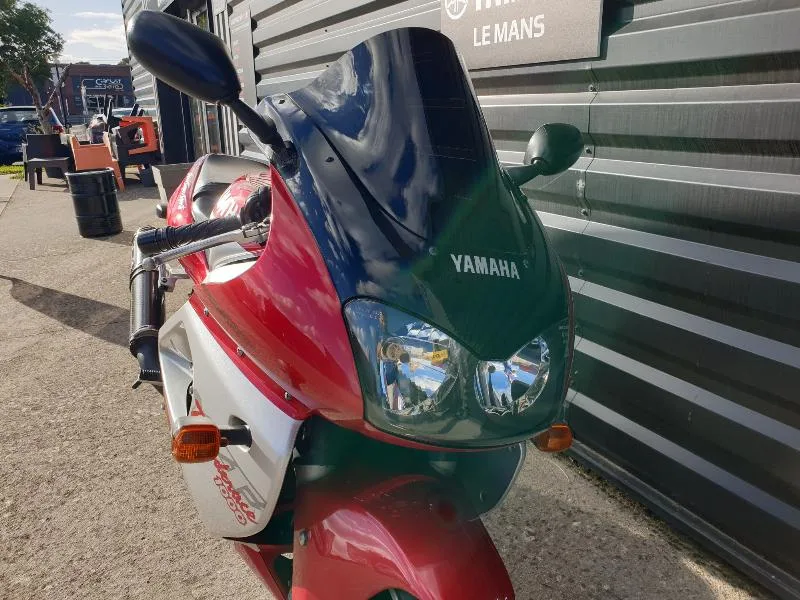 YZF 1000 R THUNDERACE