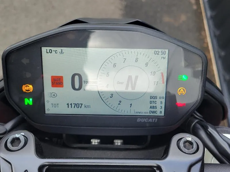 HYPERMOTARD