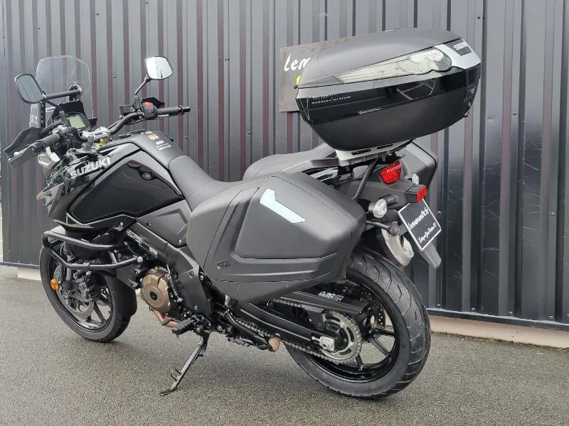 DL VSTROM 1050