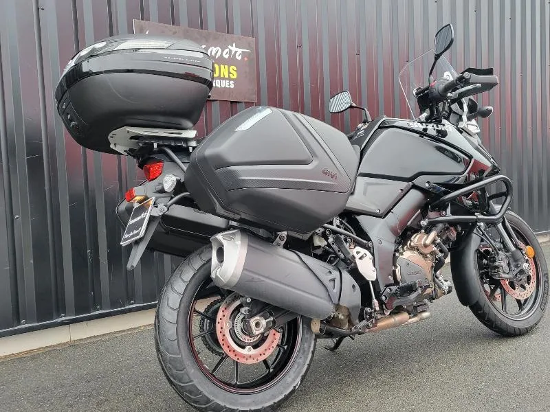 DL VSTROM 1050