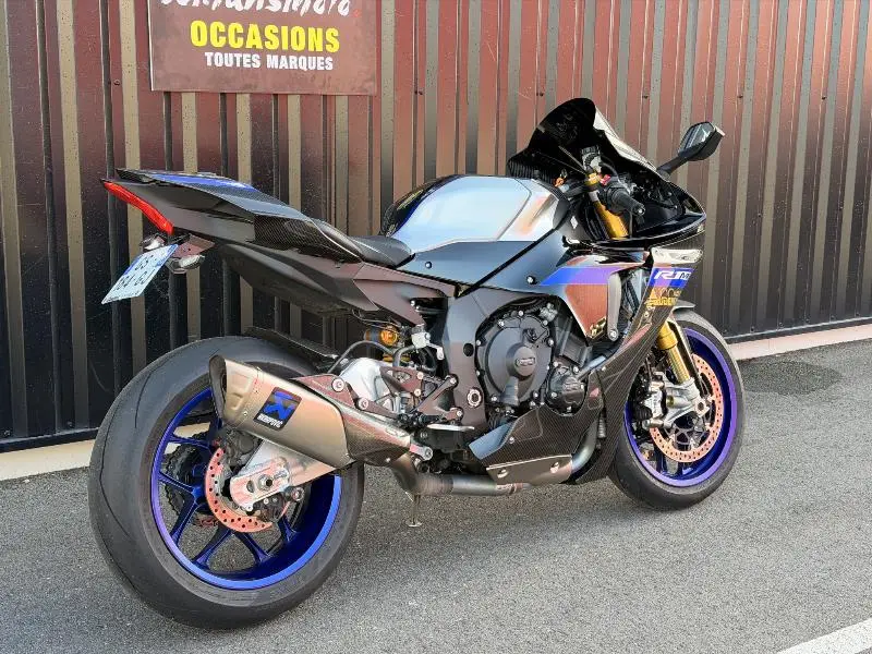 R1M