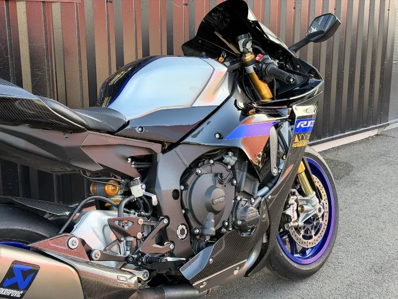 R1M