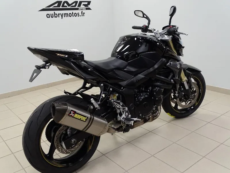 GSR 750