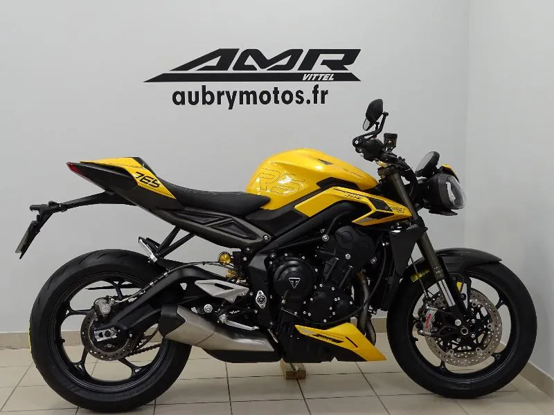 STREET TRIPLE 765 RS 2024