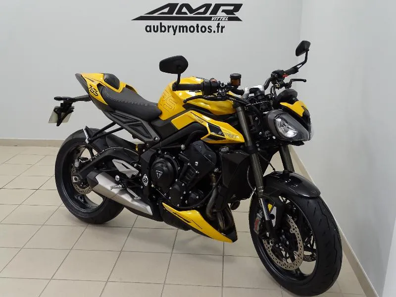 STREET TRIPLE 765 RS