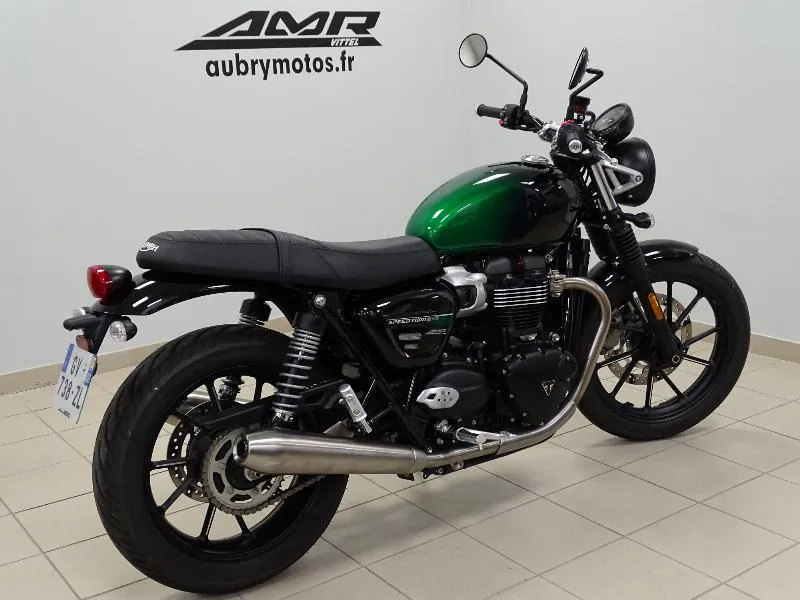 SPEED TWIN 900
