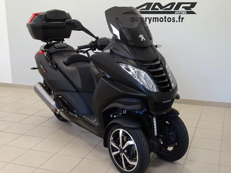 METROPOLIS 400 RS