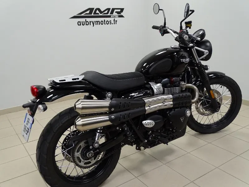 STREET SCRAMBLER 900