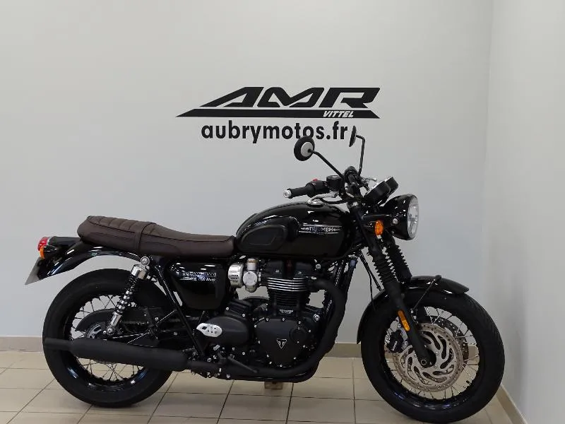 Bonneville T120 Black