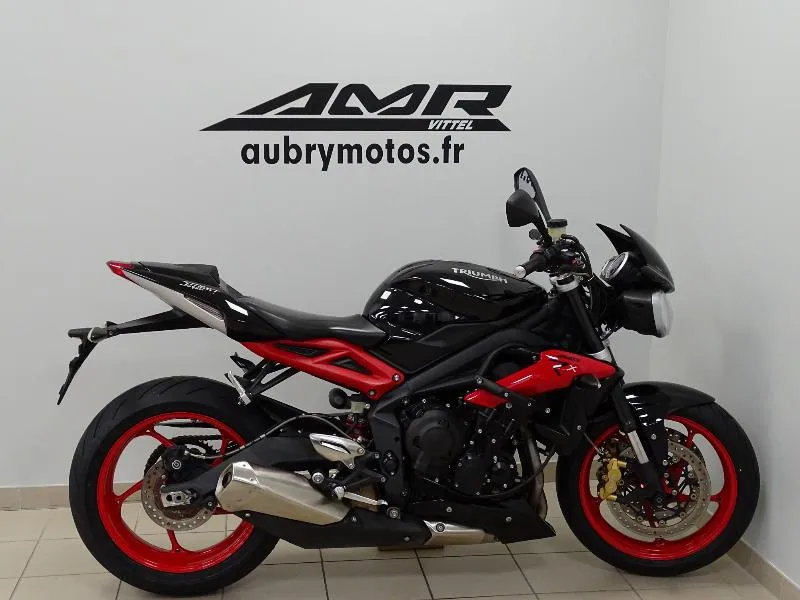 STREET TRIPLE 675 RX