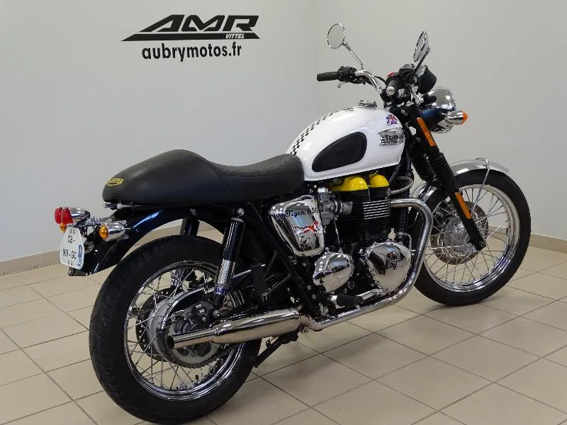 BONNEVILLE 865 T100