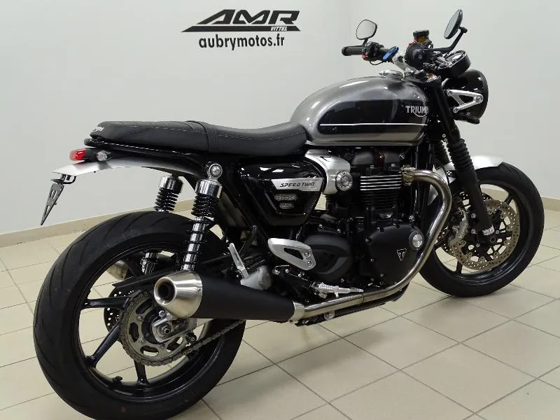 SPEED TWIN 1200