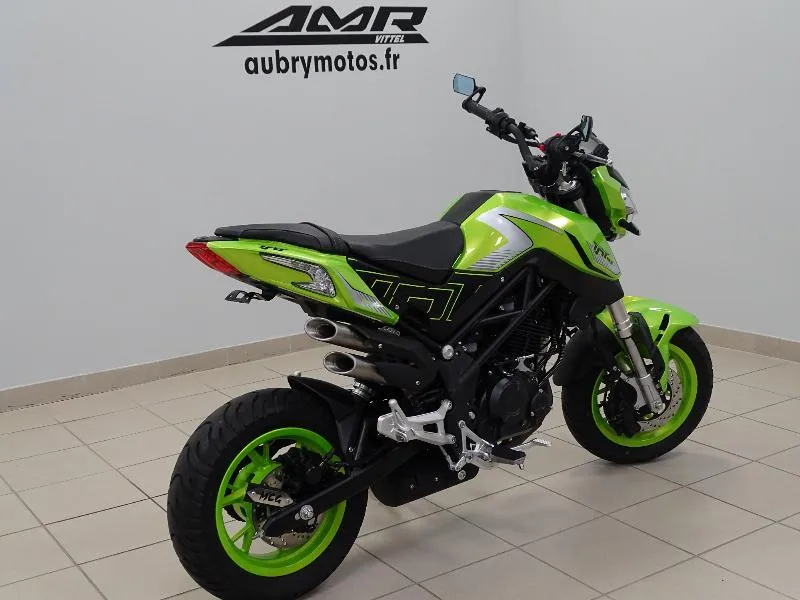 TNT 125