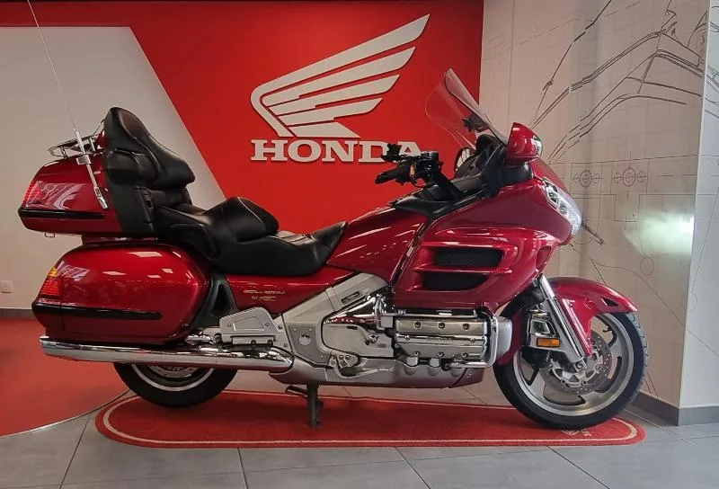GL1800 GOLDWING